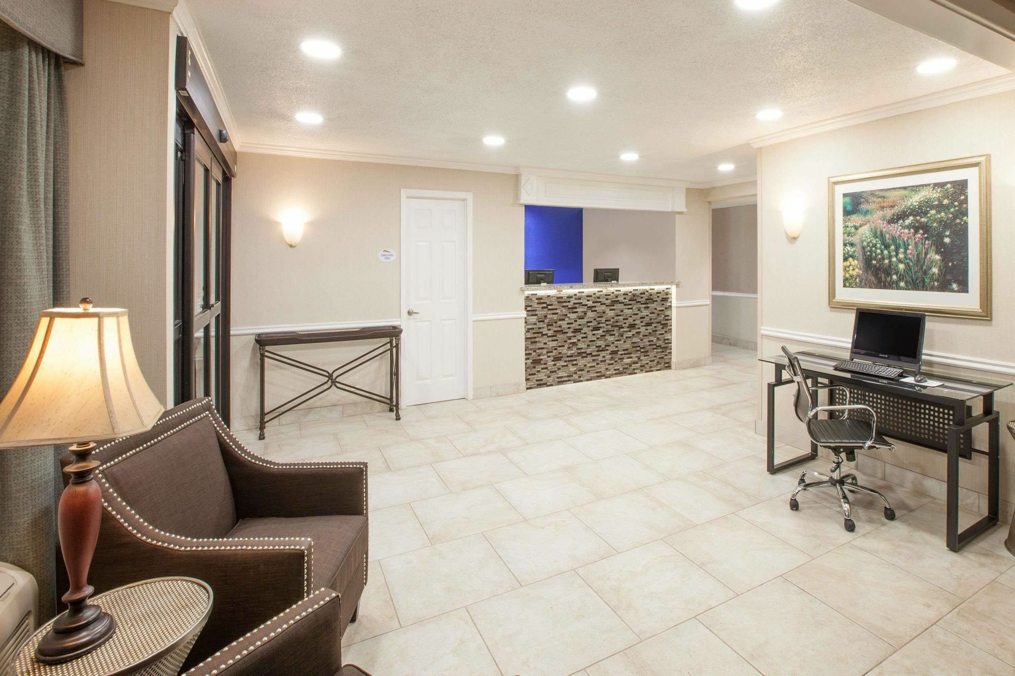 Baymont By Wyndham Texarkana Luaran gambar